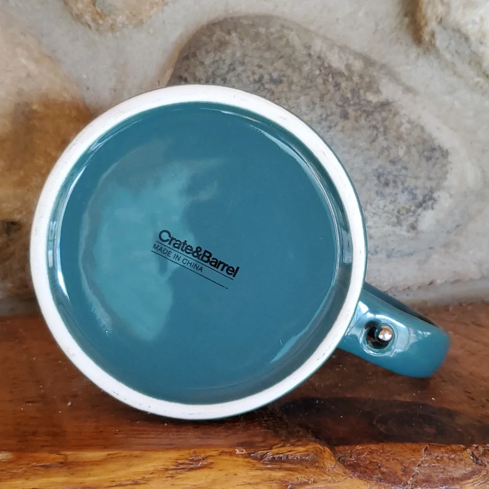 Crate & Barrel Green Sparrow Mug with Christmas Tree Stirrer